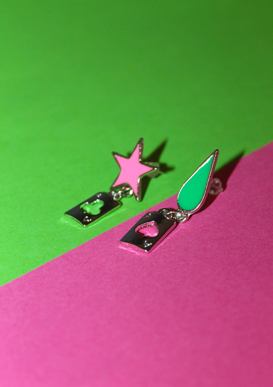 Hunter x Hunter Hisoka Teardrop Star Earrings